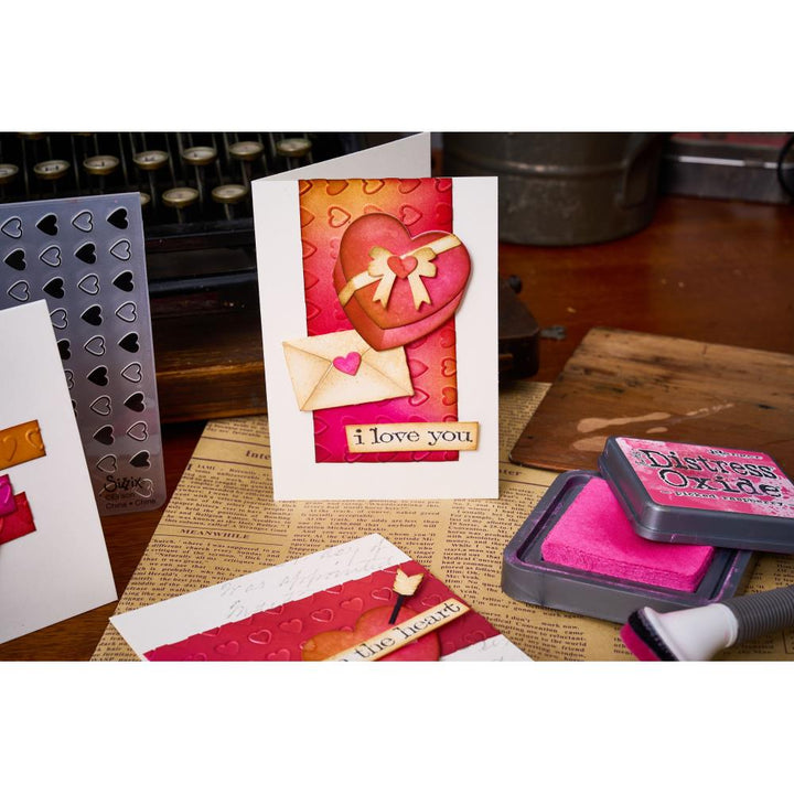 Tim Holtz Sidekick Texture Fades Embossing Folder: Love Notes, by Sizzix (5A00297Z1GCLL)