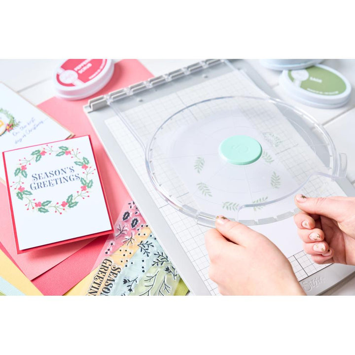 Sizzix Clear Stamps Set: Happy Holly Days, 29/Pkg, By Catherine Pooler (5A00241F1G7BH)