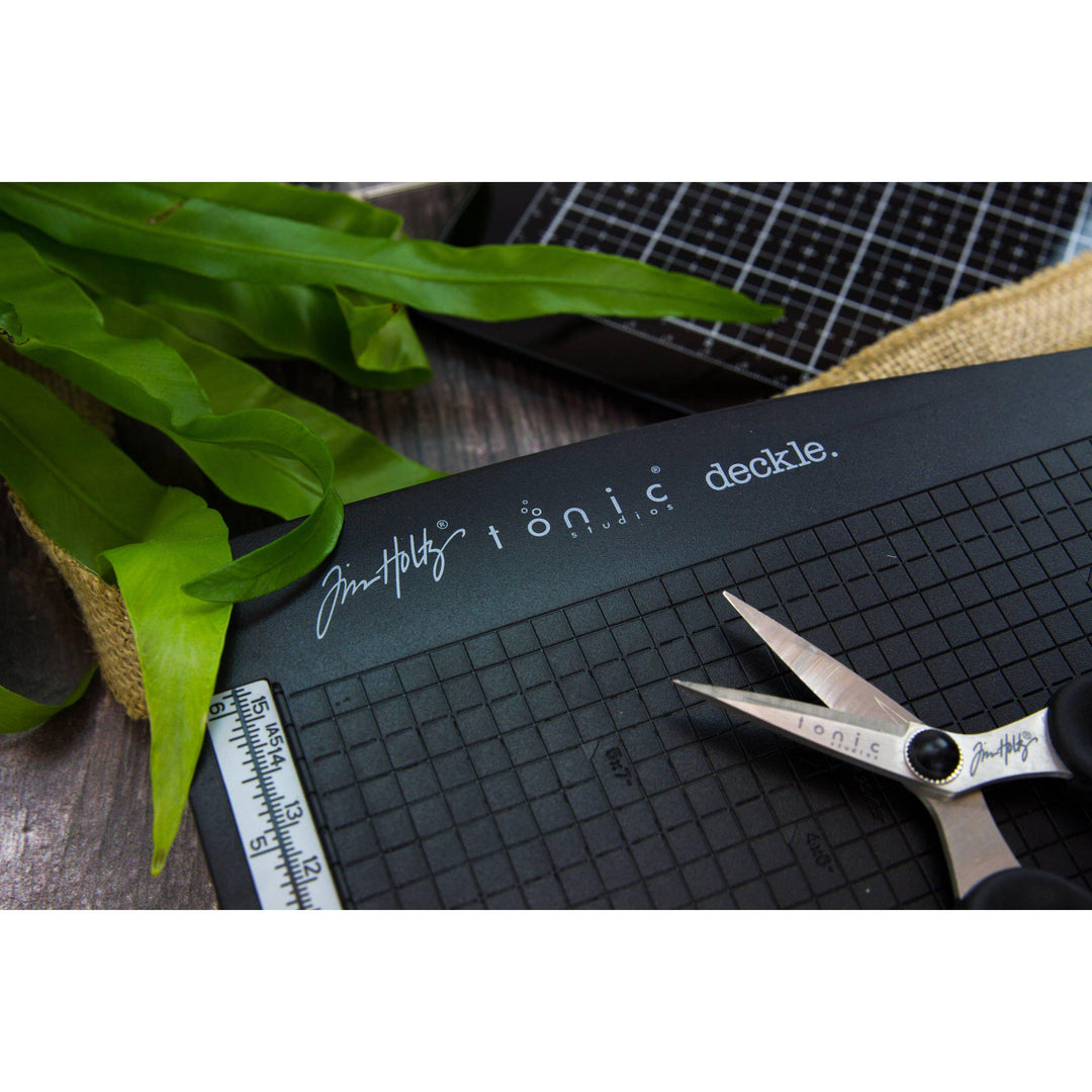 Deckle edge guillotine paper trimmer from Tim Holtz / Tonic Studios
